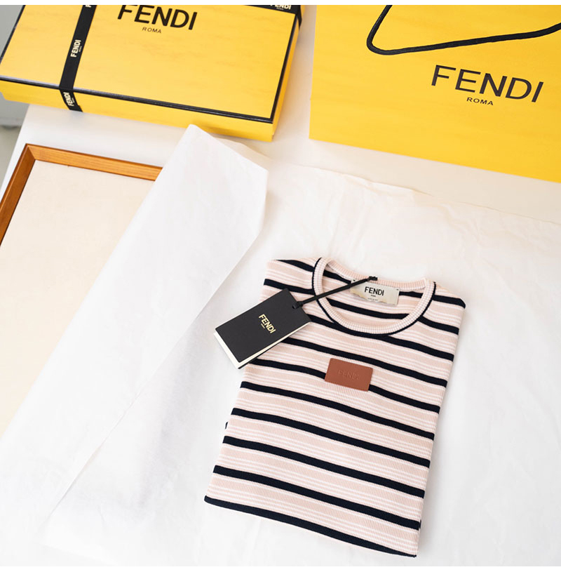 FENDI-06204 펜디 2026SS 여성용 탑