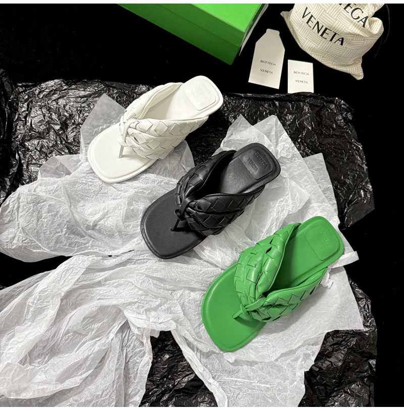 BOTTEGA VENETA-07142 보테가 베네타 2026SS 우위 클립온 플립플랍