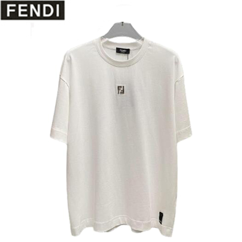FENDI-05307 펜디 화이트 메탈 FF 장식 티셔츠 남성용